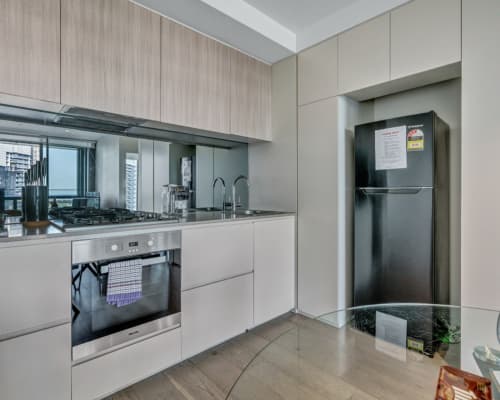 melbourne-Premium-One-Bedroom-2007N-(6)