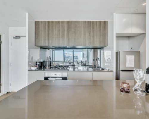melbourne-classic-2-bedroom-2408N-(12)